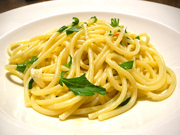 spaghetti_aglio_olio_e_peperoncino