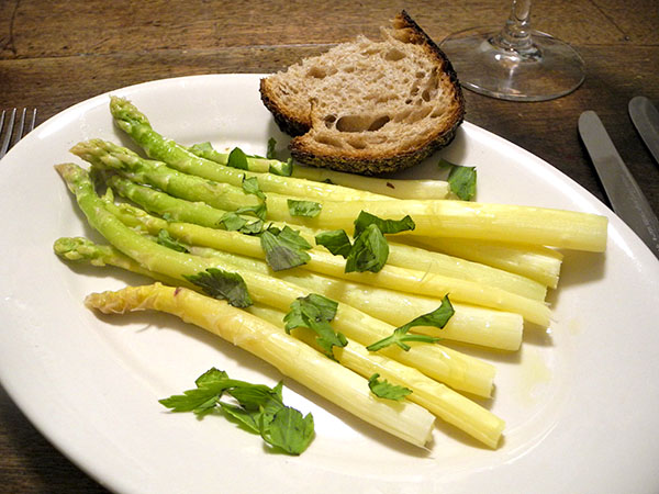white_asparagus